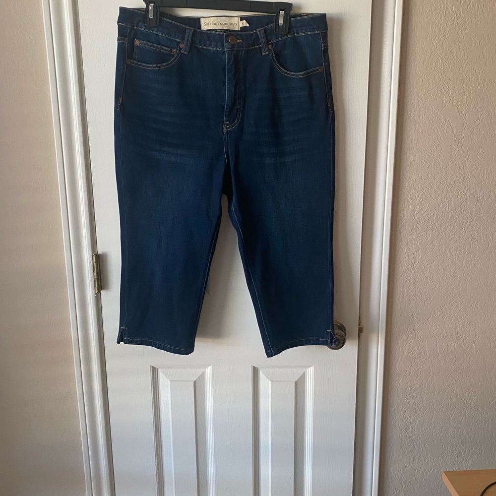 Denim pedal pushers